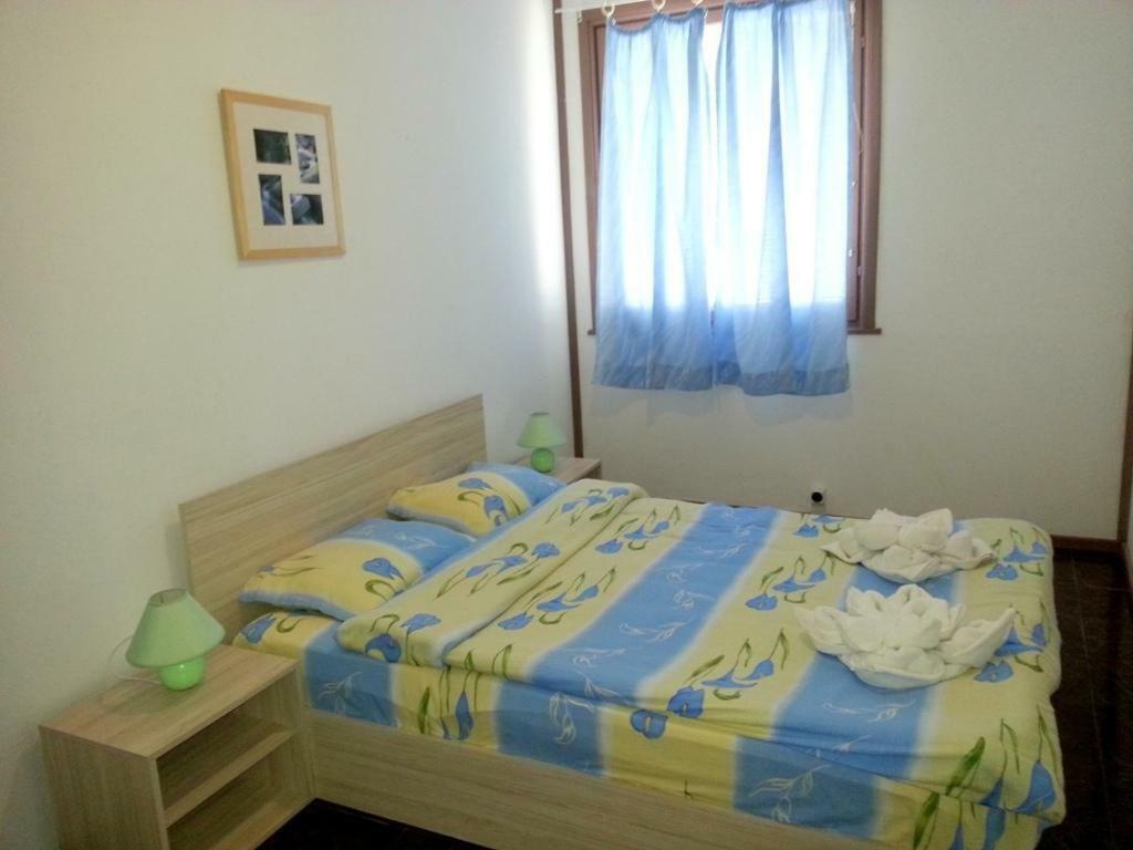 Комплекс Белите Къщи Shtarkelovo Gnezdo מראה חיצוני תמונה