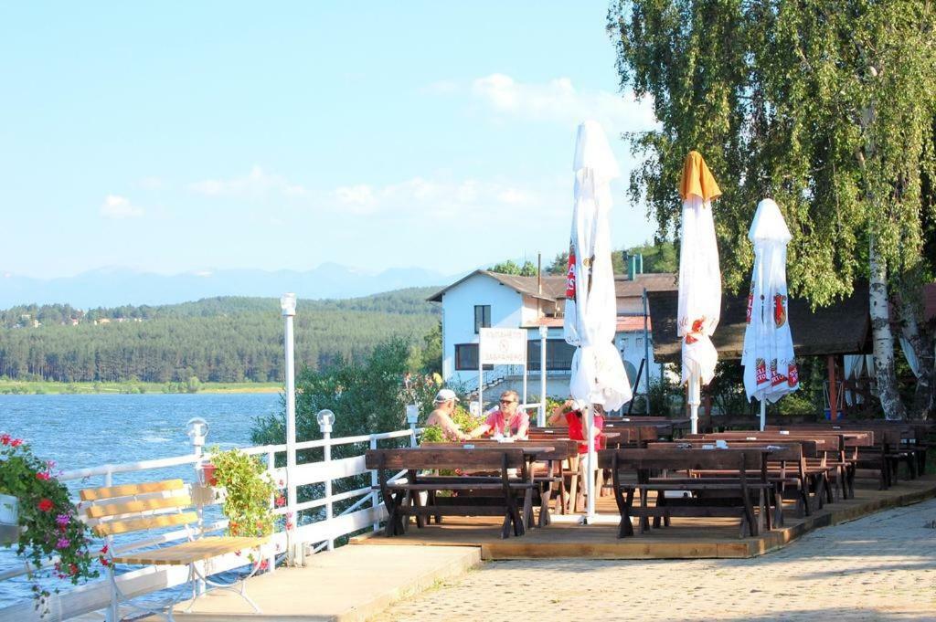 Комплекс Белите Къщи Shtarkelovo Gnezdo מראה חיצוני תמונה